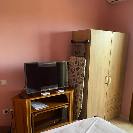 Aphrodites Gardens 2